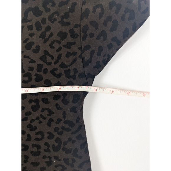 Vince Camuto Mock Neck Sweatshirt Brown Black Leopard Print Sz XXS Long Sleeve - Picture 6 of 9